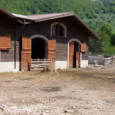 Bio Agriturismo Valle Scannese Scanno Exterior foto