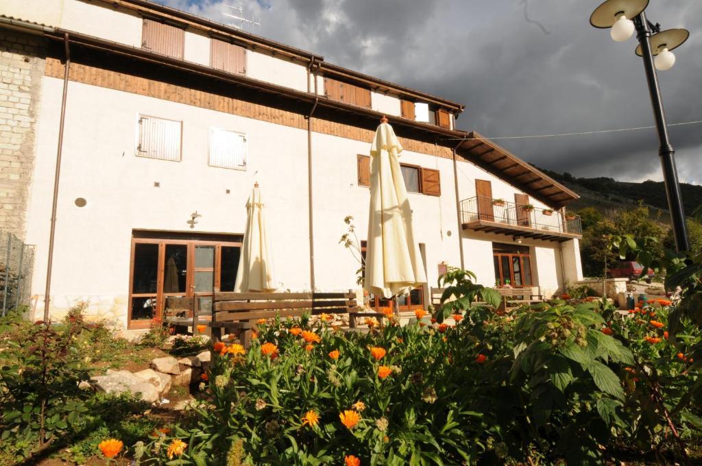 Bio Agriturismo Valle Scannese Scanno Exterior foto